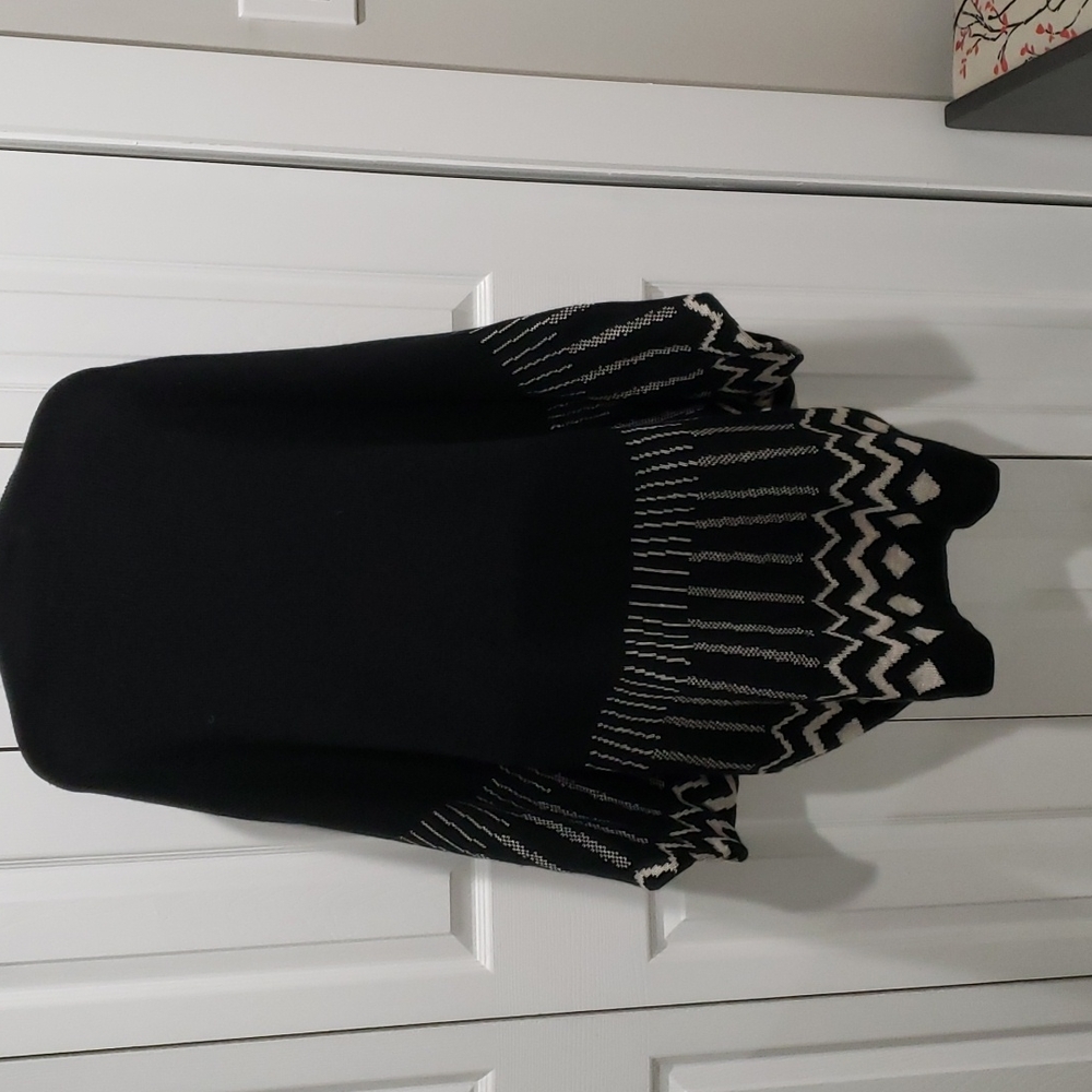 Boho sweater knit patterned shrug